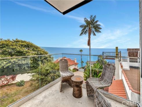 32041  Point   Place, Laguna Beach, CA