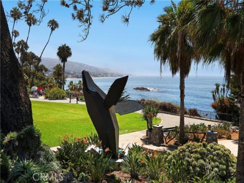 320  Ashton   Drive, Laguna Beach, CA