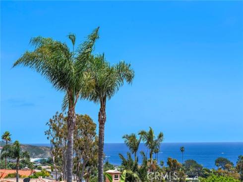 7 S Vista De Catalina  , Laguna Beach, CA