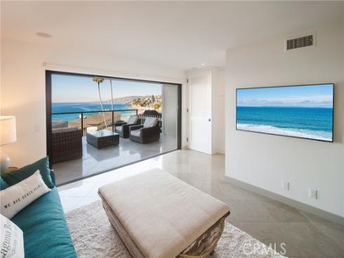 77  Blue Lagoon  , Laguna Beach, CA