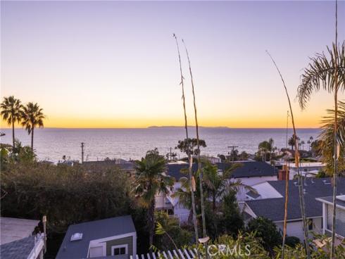 31911  Crestwood Place  , Laguna Beach, CA