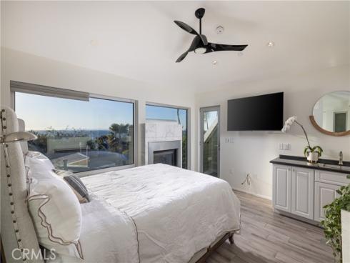 31911  Crestwood Place  , Laguna Beach, CA