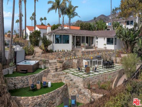 10  Camel Point   Drive, Laguna Beach, CA