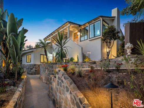 10  Camel Point   Drive, Laguna Beach, CA