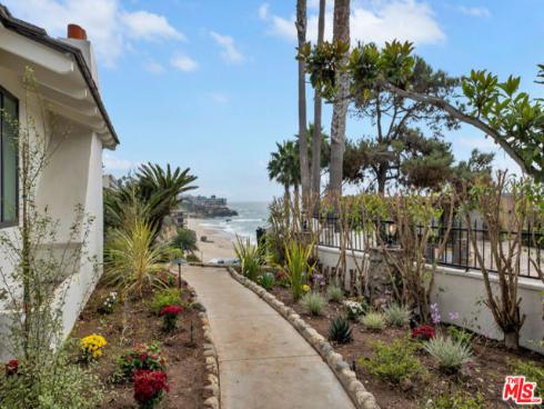 10  Camel Point   Drive, Laguna Beach, CA