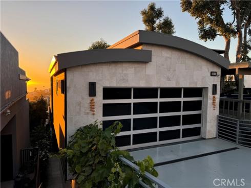 1083  Tia Juana   Street, Laguna Beach, CA