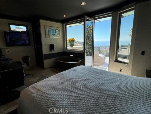 1083  Tia Juana   Street, Laguna Beach, CA