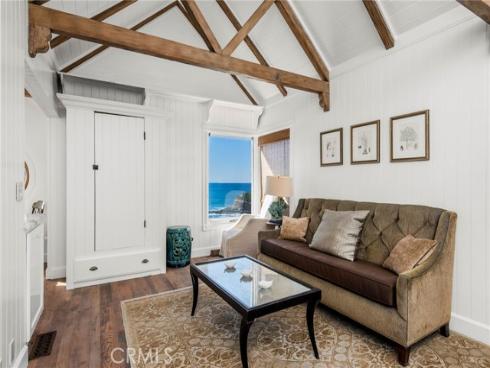 6  Barranca   Way, Laguna Beach, CA