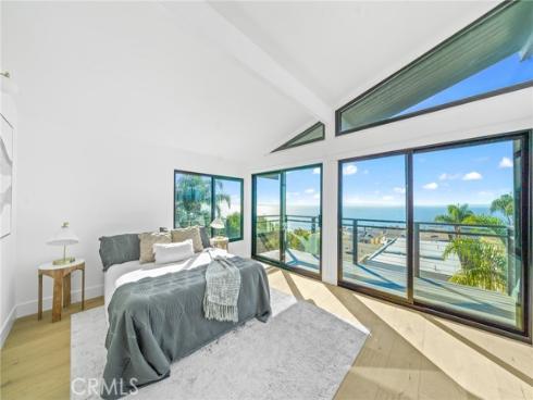 875  Santa Ana   Street, Laguna Beach, CA