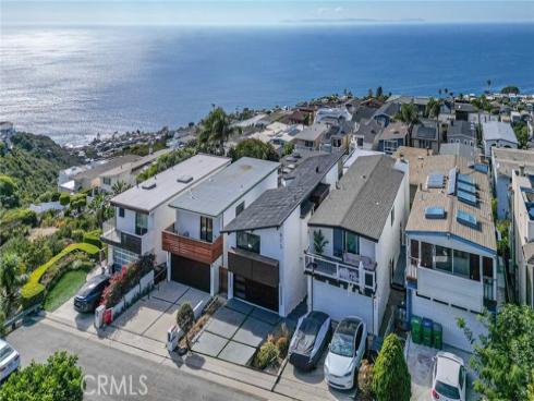 875  Santa Ana   Street, Laguna Beach, CA