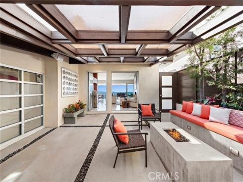 124  Sunset Terrace  , Laguna Beach, CA