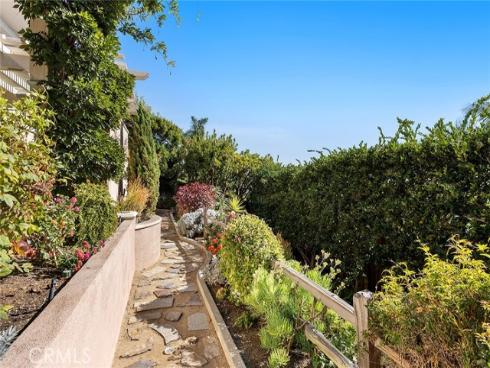 20 N Stonington   Road, Laguna Beach, CA