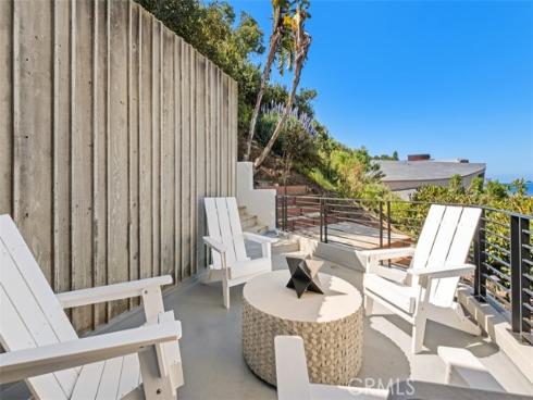 901  Summit   Drive, Laguna Beach, CA