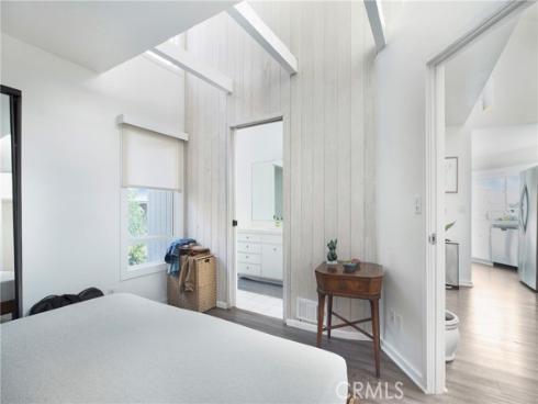 253 Fairview Street, Laguna Beach, CA