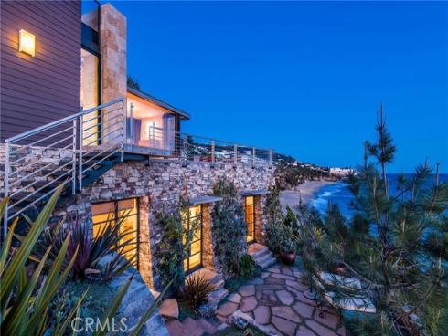 15  Camel Point   Drive, Laguna Beach, CA