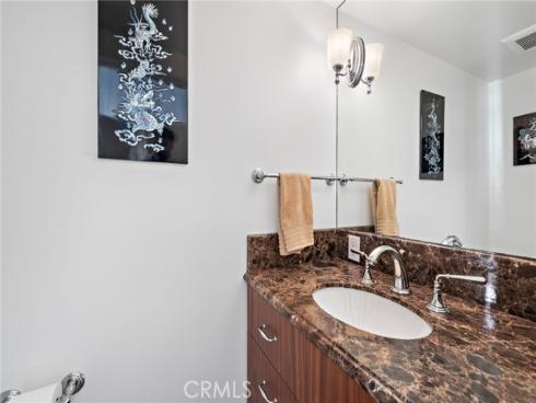 90  Blue Lagoon  , Laguna Beach, CA