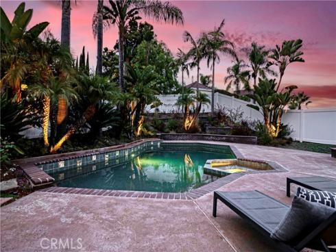 25  La Costa   Court, Laguna Beach, CA