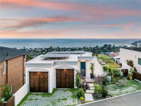 825  Coast View   Drive, Laguna Beach, CA