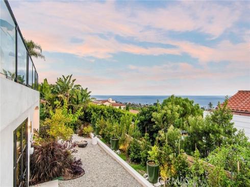 825  Coast View   Drive, Laguna Beach, CA