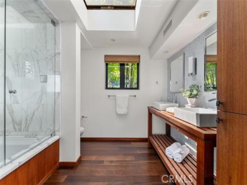 1074 Flamingo Road, Laguna Beach, CA