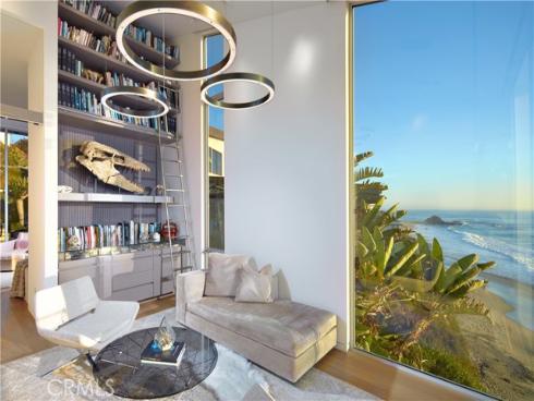 14 Lagunita Drive, Laguna Beach, CA