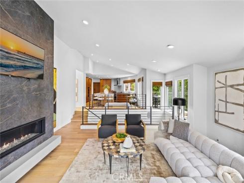 2335 Hillview Drive , Laguna Beach, CA