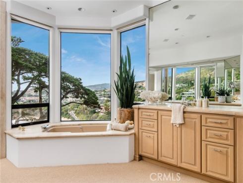 199  Emerald Bay  , Laguna Beach, CA