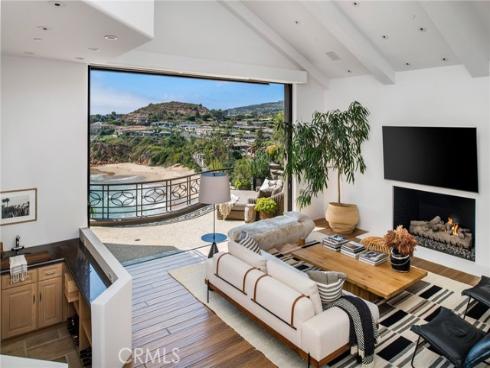 199  Emerald Bay  , Laguna Beach, CA