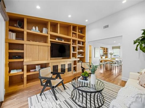 331 Ledroit Street , Laguna Beach, CA