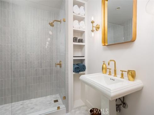 703 Gainsborough Place, Laguna Beach, CA