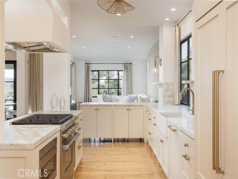 703 Gainsborough Place, Laguna Beach, CA