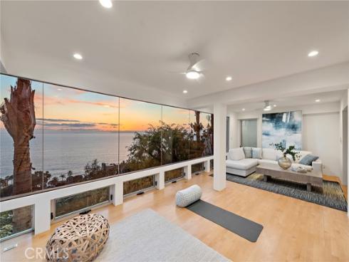 420 Alta Vista Way, Laguna Beach, CA