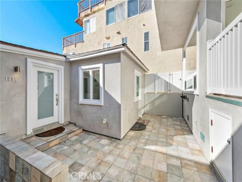 1051  Gaviota   Drive, Laguna Beach, CA