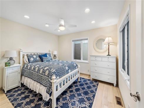 1051  Gaviota   Drive, Laguna Beach, CA