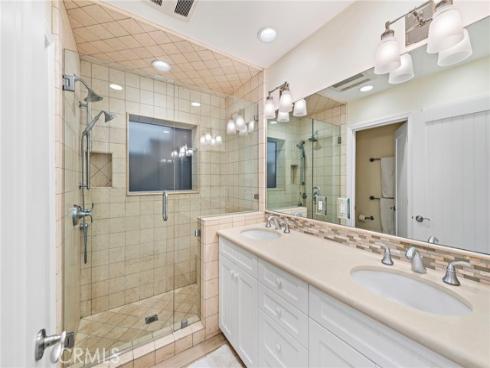 1051  Gaviota   Drive, Laguna Beach, CA