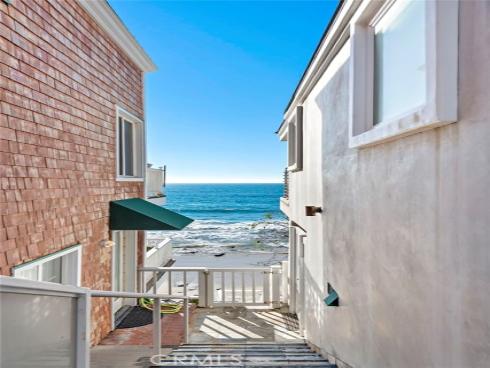 1051  Gaviota   Drive, Laguna Beach, CA
