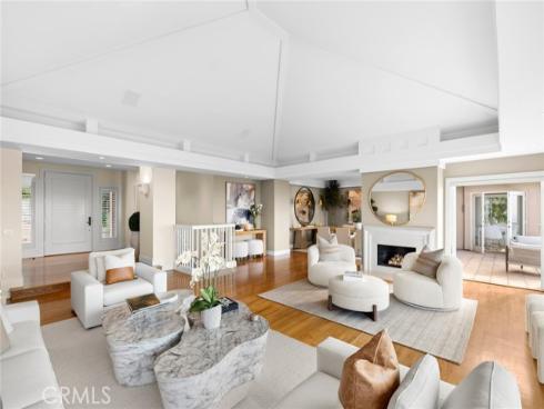 755 Pelican Drive , Laguna Beach, CA