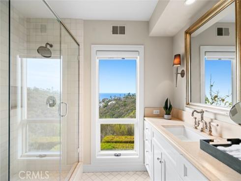 755 Pelican Drive , Laguna Beach, CA