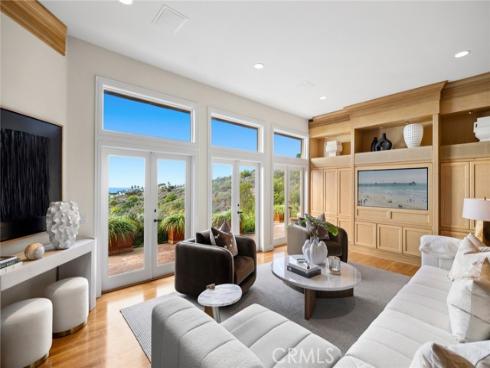 755 Pelican Drive , Laguna Beach, CA