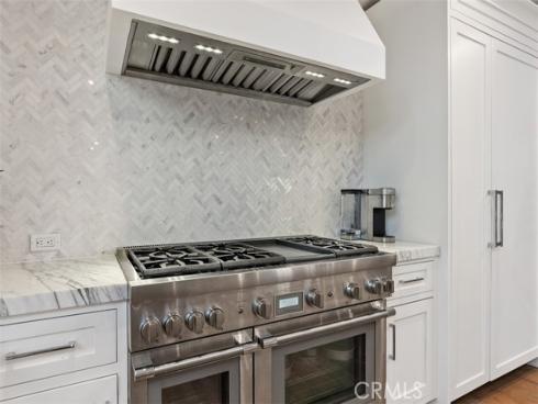 66 S La Senda Drive , Laguna Beach, CA