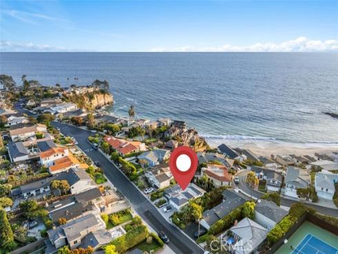 66 S La Senda Drive , Laguna Beach, CA