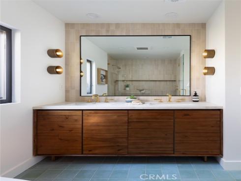 2604 Victoria Drive, Laguna Beach, CA