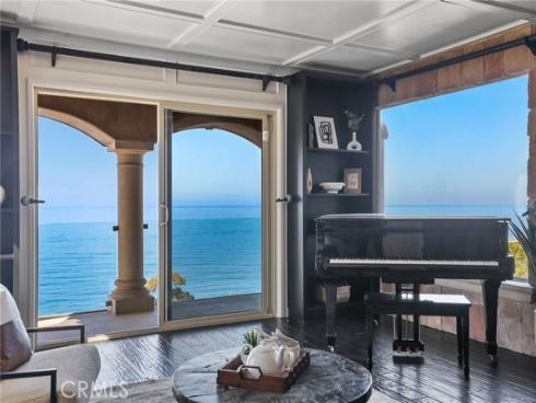 31282 Ceanothus Drive, Laguna Beach, CA