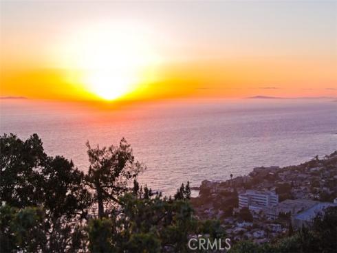 150 Vista Del Sol , Laguna Beach, CA