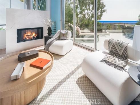 468 Ashton Drive, Laguna Beach, CA