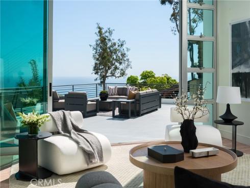 468 Ashton Drive, Laguna Beach, CA