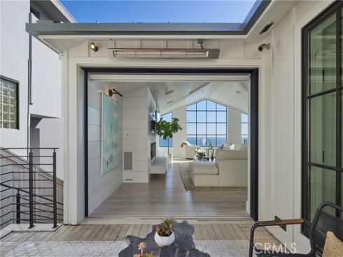 365 Pinecrest Drive, Laguna Beach, CA
