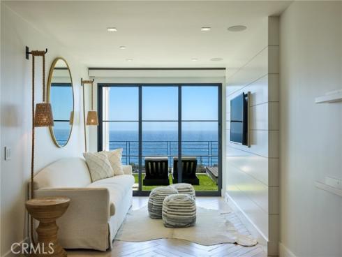 365 Pinecrest Drive, Laguna Beach, CA