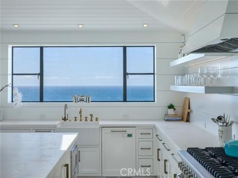 365 Pinecrest Drive, Laguna Beach, CA