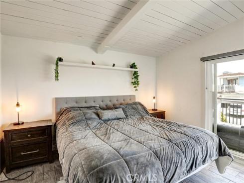 883 Santa Ana Street, Laguna Beach, CA